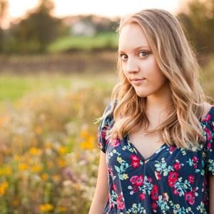 Meet your Posher, Alyssa